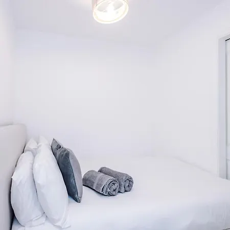 Stylish 1br In Centre Appartement *