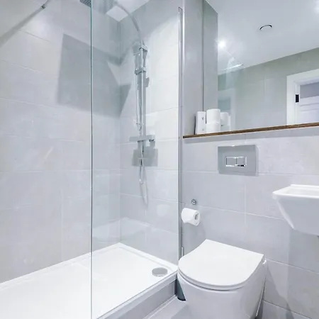 Stylish 1br In Лидс