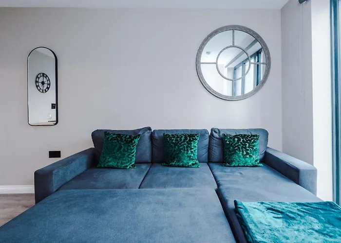 Apartment Stylish 1br In *