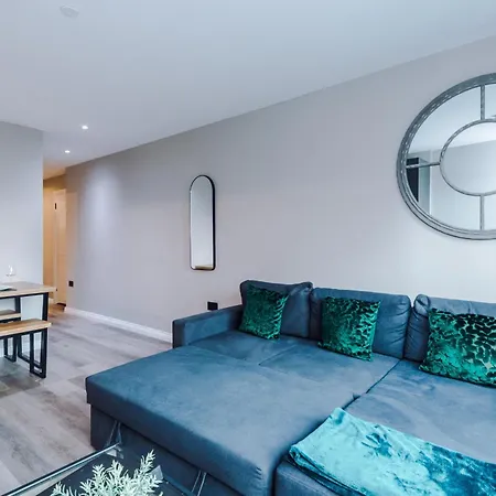 Stylish 1br In Centre * Leeds (West Yorkshire)